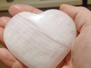 Hjerte i Mangano Calcit